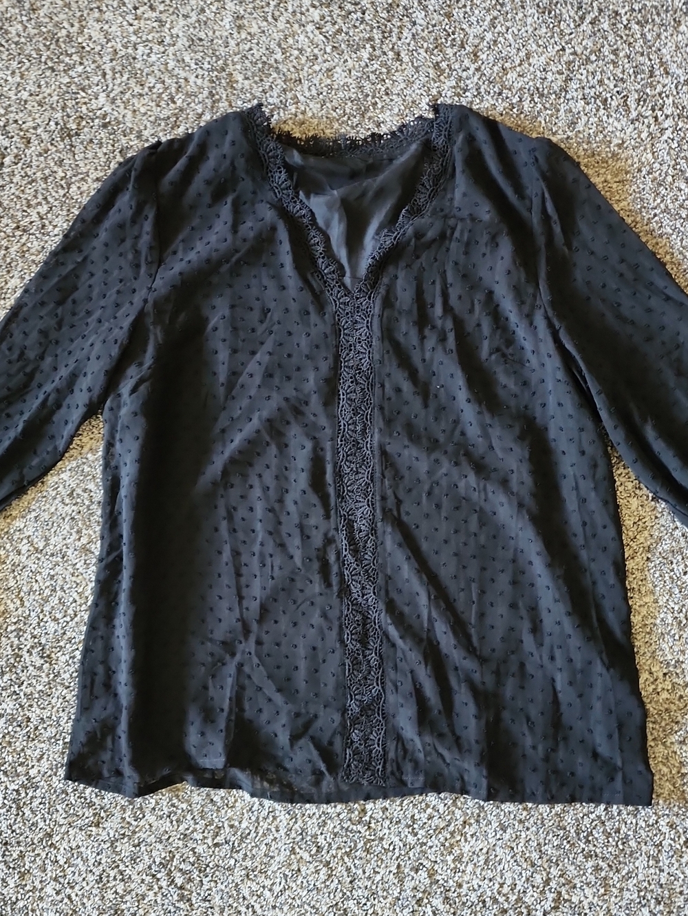 Black Women's Lace-Trim Dot Blouse XL